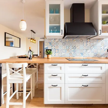 Apartment Wintowinrentals Dream Next To The
